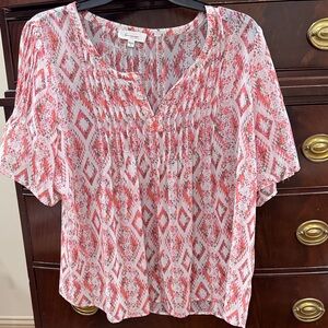 Vince Camuto Coral and White Patterned Blouse